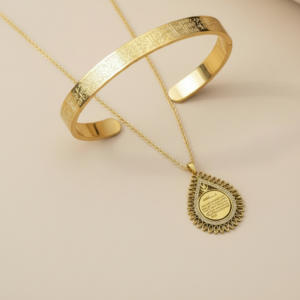 Damla Model Kolye ve Ayetel Kürsi Bileklik Seti Gold Renk Çelik Takı